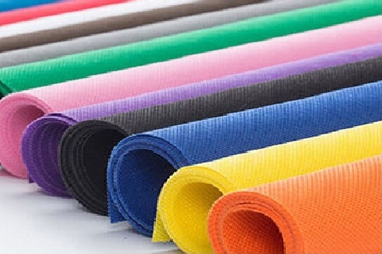 Non Woven Fabric Roll Manufacturer in Indi